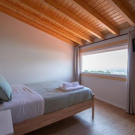 Casa Dos Gatos Лориньян