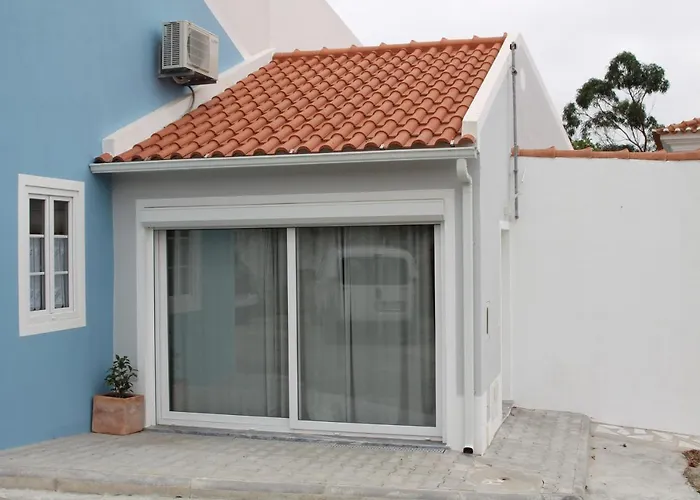 Casa Dos Gatos דירה לוריניה